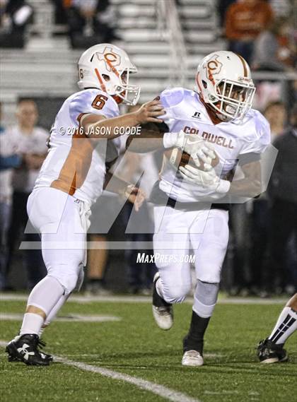 Thumbnail 1 in Caldwell vs. Robinson (UIL 4A D2 Bi-District Playoff) photogallery.