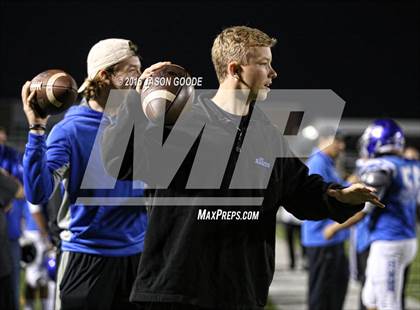 Thumbnail 3 in Caldwell vs. Robinson (UIL 4A D2 Bi-District Playoff) photogallery.