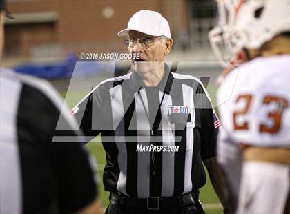 Thumbnail 3 in Caldwell vs. Robinson (UIL 4A D2 Bi-District Playoff) photogallery.