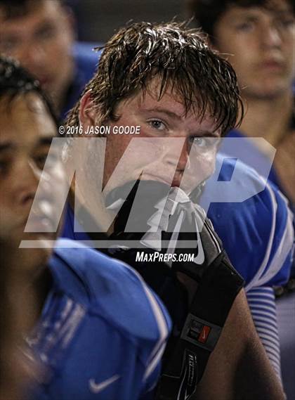 Thumbnail 1 in Caldwell vs. Robinson (UIL 4A D2 Bi-District Playoff) photogallery.