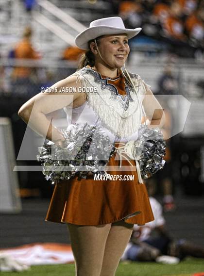 Thumbnail 3 in Caldwell vs. Robinson (UIL 4A D2 Bi-District Playoff) photogallery.