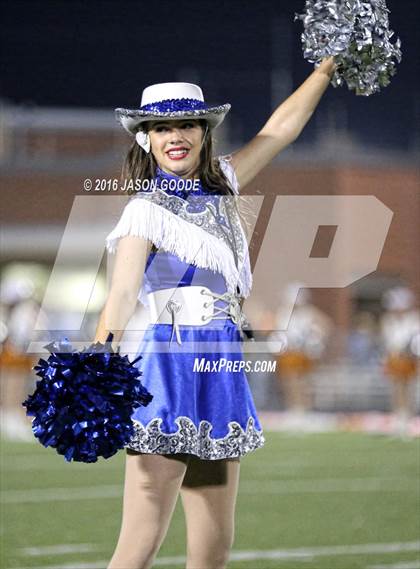 Thumbnail 3 in Caldwell vs. Robinson (UIL 4A D2 Bi-District Playoff) photogallery.