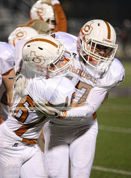 Thumbnail 1 in Caldwell vs. Robinson (UIL 4A D2 Bi-District Playoff) photogallery.