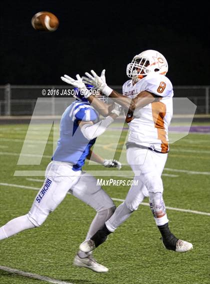 Thumbnail 3 in Caldwell vs. Robinson (UIL 4A D2 Bi-District Playoff) photogallery.