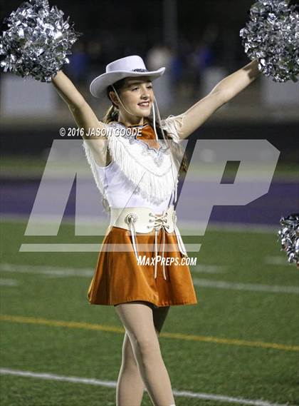 Thumbnail 3 in Caldwell vs. Robinson (UIL 4A D2 Bi-District Playoff) photogallery.