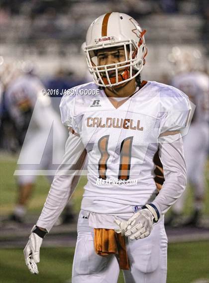 Thumbnail 3 in Caldwell vs. Robinson (UIL 4A D2 Bi-District Playoff) photogallery.