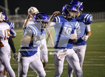 Thumbnail 1 in Caldwell vs. Robinson (UIL 4A D2 Bi-District Playoff) photogallery.