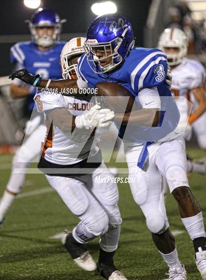 Thumbnail 2 in Caldwell vs. Robinson (UIL 4A D2 Bi-District Playoff) photogallery.