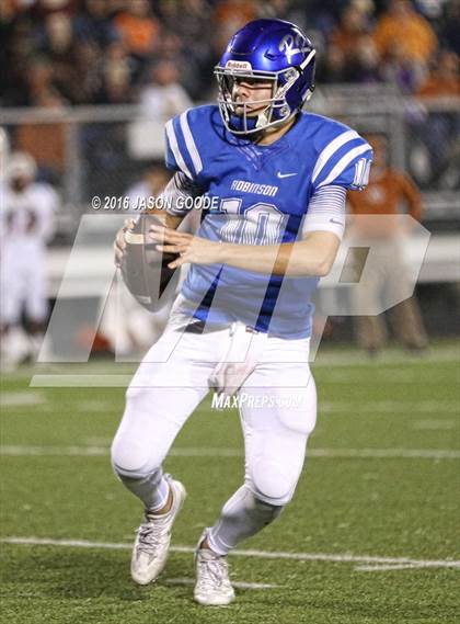 Thumbnail 2 in Caldwell vs. Robinson (UIL 4A D2 Bi-District Playoff) photogallery.