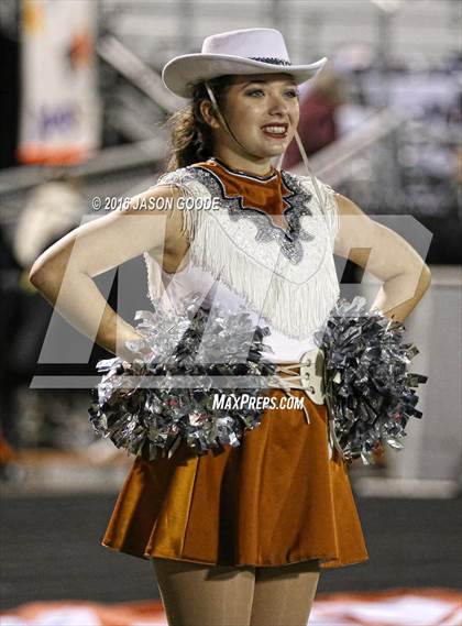 Thumbnail 2 in Caldwell vs. Robinson (UIL 4A D2 Bi-District Playoff) photogallery.
