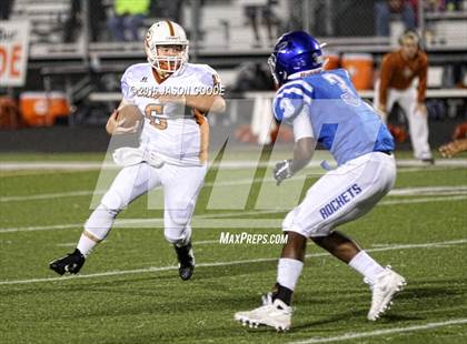 Thumbnail 3 in Caldwell vs. Robinson (UIL 4A D2 Bi-District Playoff) photogallery.
