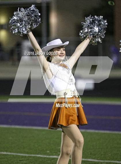 Thumbnail 1 in Caldwell vs. Robinson (UIL 4A D2 Bi-District Playoff) photogallery.