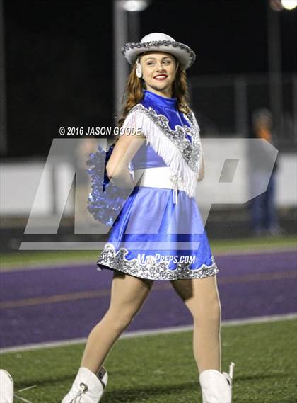 Thumbnail 3 in Caldwell vs. Robinson (UIL 4A D2 Bi-District Playoff) photogallery.