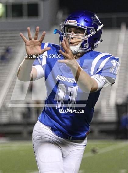 Thumbnail 3 in Caldwell vs. Robinson (UIL 4A D2 Bi-District Playoff) photogallery.