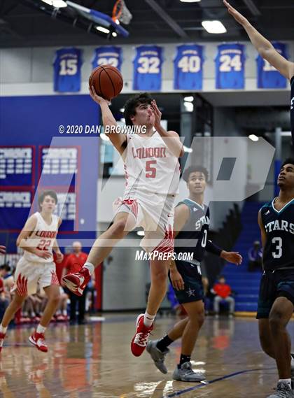 Thumbnail 1 in Loudon vs Siegel (Under Armour Classic) photogallery.