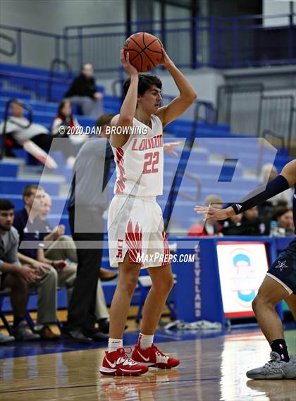 Thumbnail 3 in Loudon vs Siegel (Under Armour Classic) photogallery.