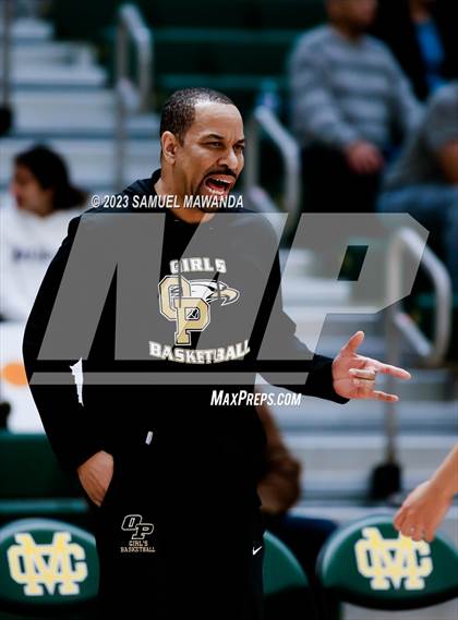Thumbnail 1 in Oak Park vs  St. Monica (CIF SS Division 5A Championship) photogallery.