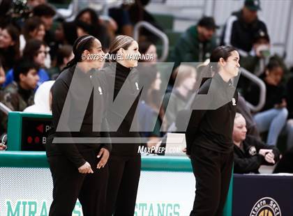 Thumbnail 2 in Oak Park vs  St. Monica (CIF SS Division 5A Championship) photogallery.