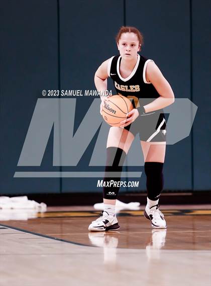 Thumbnail 2 in Oak Park vs  St. Monica (CIF SS Division 5A Championship) photogallery.