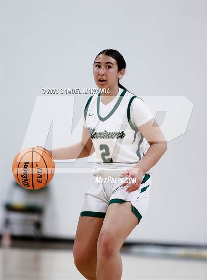 Thumbnail 3 in Oak Park vs  St. Monica (CIF SS Division 5A Championship) photogallery.