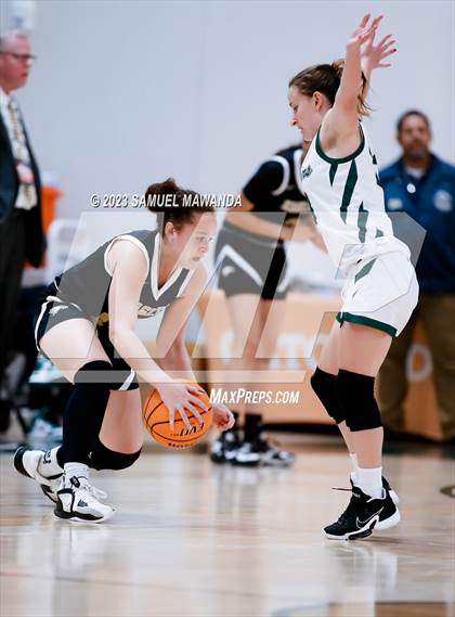 Thumbnail 2 in Oak Park vs  St. Monica (CIF SS Division 5A Championship) photogallery.