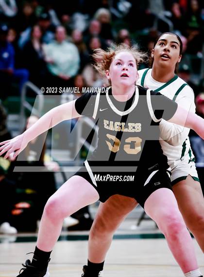 Thumbnail 2 in Oak Park vs  St. Monica (CIF SS Division 5A Championship) photogallery.