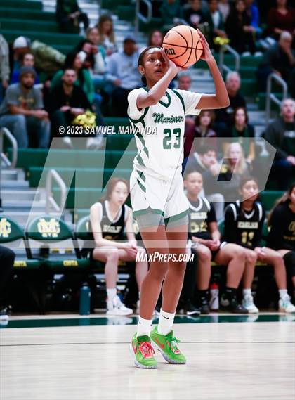 Thumbnail 3 in Oak Park vs  St. Monica (CIF SS Division 5A Championship) photogallery.