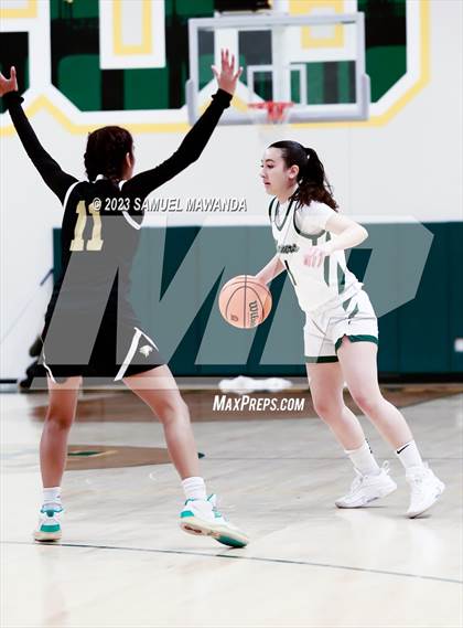 Thumbnail 3 in Oak Park vs  St. Monica (CIF SS Division 5A Championship) photogallery.