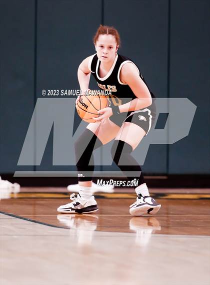 Thumbnail 1 in Oak Park vs  St. Monica (CIF SS Division 5A Championship) photogallery.