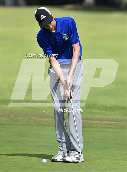 Thumbnail 1 in South Hills @ Charter Oak photogallery.