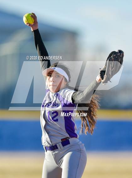Thumbnail 2 in Yerington vs. Fernley (Yerington Tournament) photogallery.