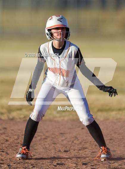 Thumbnail 2 in Yerington vs. Fernley (Yerington Tournament) photogallery.