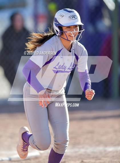 Thumbnail 2 in Yerington vs. Fernley (Yerington Tournament) photogallery.