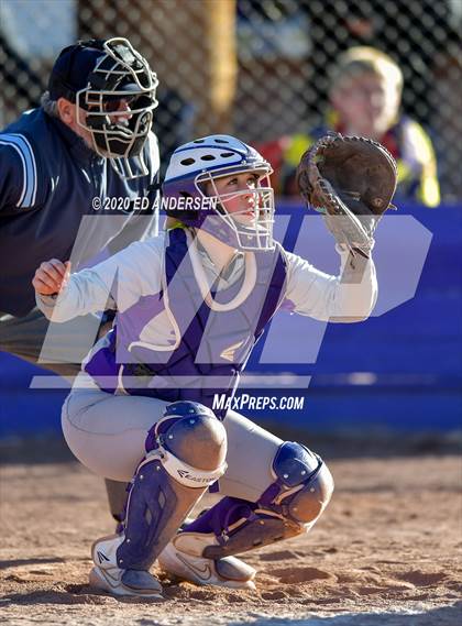 Thumbnail 1 in Yerington vs. Fernley (Yerington Tournament) photogallery.