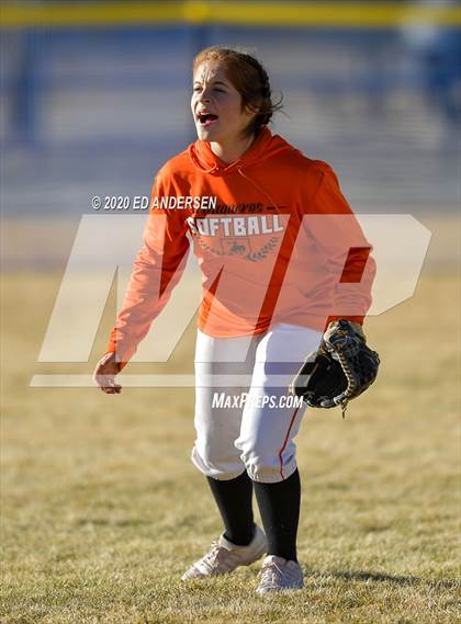 Thumbnail 2 in Yerington vs. Fernley (Yerington Tournament) photogallery.