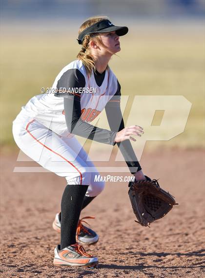 Thumbnail 3 in Yerington vs. Fernley (Yerington Tournament) photogallery.