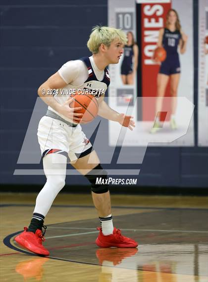 Thumbnail 2 in Lockhart vs. Wimberley (Wimberley Hoopfest) photogallery.