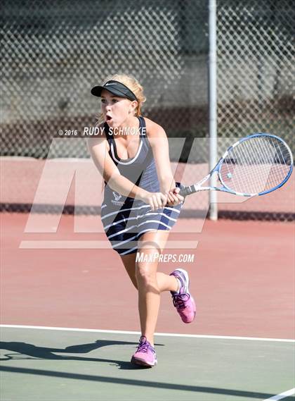 Thumbnail 2 in Carlsbad vs. La Costa Canyon photogallery.