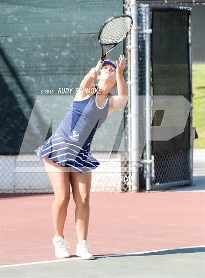 Thumbnail 3 in Carlsbad vs. La Costa Canyon photogallery.