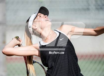 Thumbnail 3 in Carlsbad vs. La Costa Canyon photogallery.