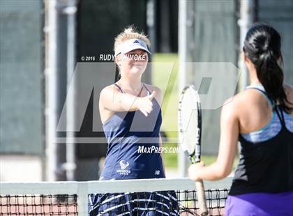 Thumbnail 2 in Carlsbad vs. La Costa Canyon photogallery.