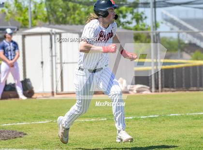 Thumbnail 3 in Pine Creek vs. McMinnville (Coach Bob National Invitational) photogallery.