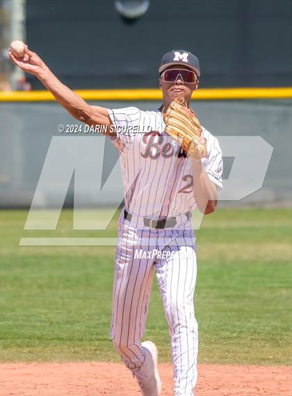 Thumbnail 2 in Pine Creek vs. McMinnville (Coach Bob National Invitational) photogallery.