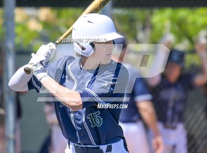 Thumbnail 3 in Pine Creek vs. McMinnville (Coach Bob National Invitational) photogallery.