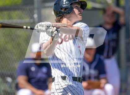 Thumbnail 3 in Pine Creek vs. McMinnville (Coach Bob National Invitational) photogallery.
