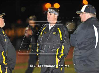 Thumbnail 2 in Paso Robles vs. El Capitan (CIF SoCal Regional D3 Final) photogallery.