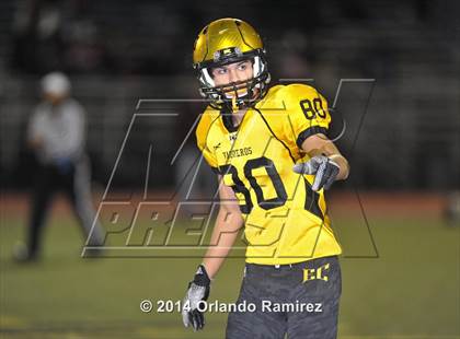 Thumbnail 3 in Paso Robles vs. El Capitan (CIF SoCal Regional D3 Final) photogallery.