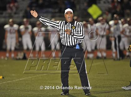 Thumbnail 3 in Paso Robles vs. El Capitan (CIF SoCal Regional D3 Final) photogallery.