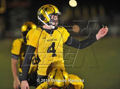 Thumbnail 3 in Paso Robles vs. El Capitan (CIF SoCal Regional D3 Final) photogallery.