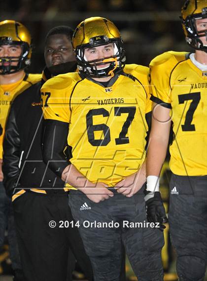 Thumbnail 3 in Paso Robles vs. El Capitan (CIF SoCal Regional D3 Final) photogallery.